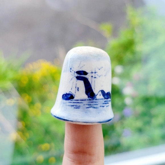 Vintage Country Windmill Scene Thimble - Picture 1 of 8